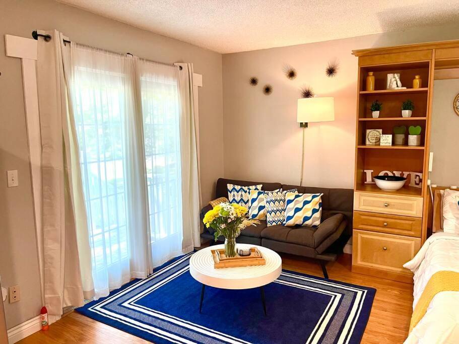 Town & Country Hideaway - 1br/1ba, 20 Min Famu/fsu *
